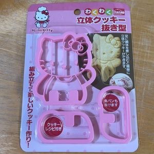 Hello Kitty 3D cookie cutter